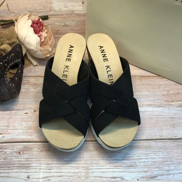 Anne Klein Women's Lexy Wedge Slip On Sandal 6 - Picture 1 of 7